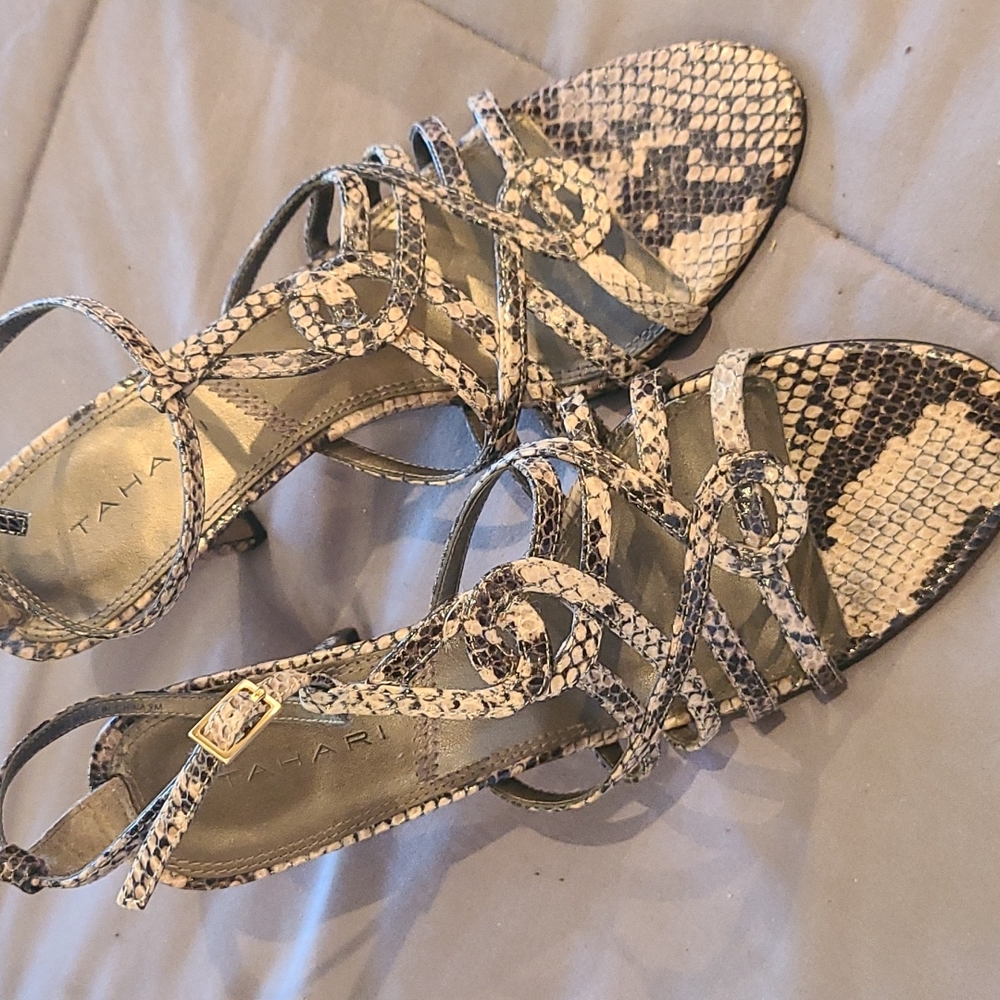 Tahari Heels